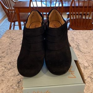 Life Stride micro suede shoe boot